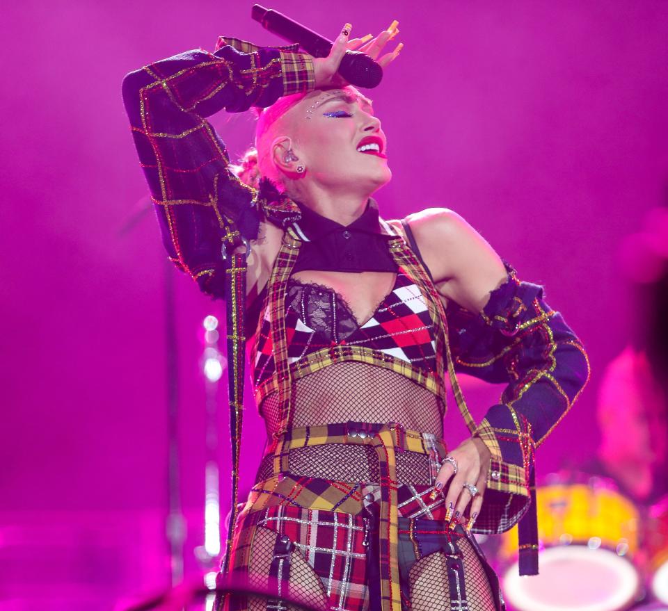 Gwen Stefani and a reunited No Doubt perform on the main stage at Coachella on Saturday night.