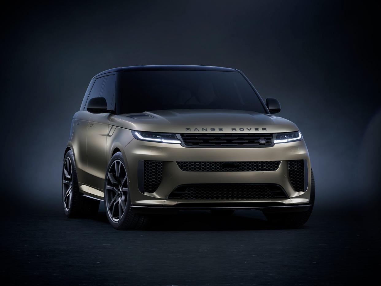 2024 range rover sport sv