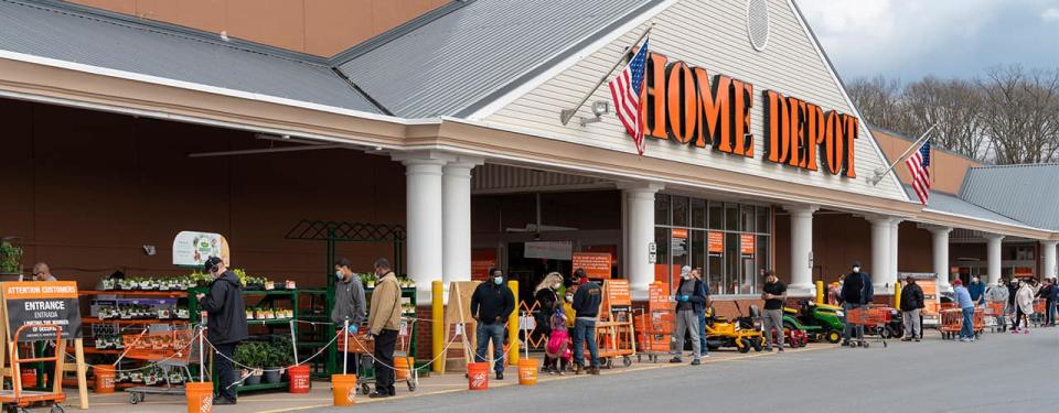 home Depot Inbody people waiting to enter store storefront