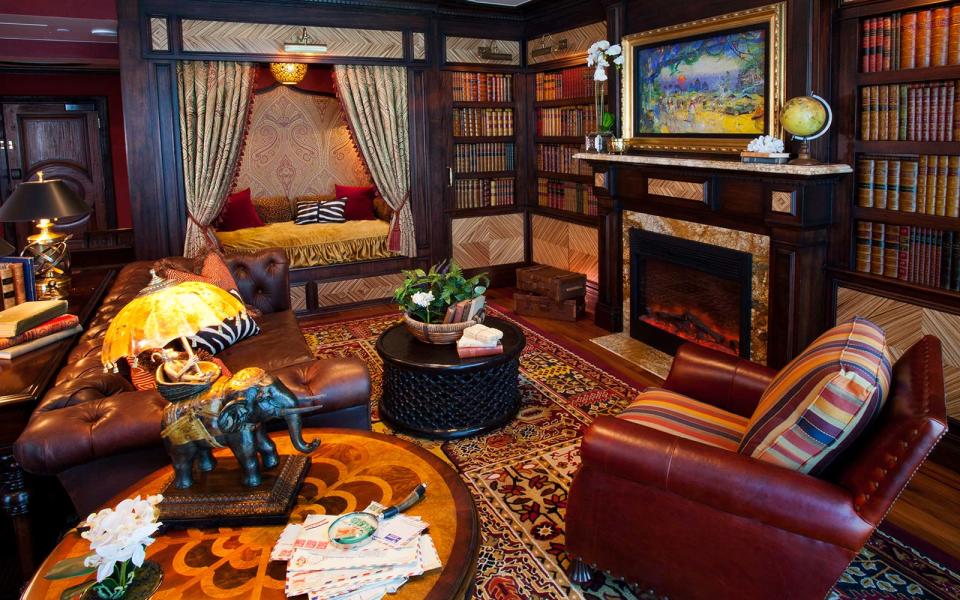 Adventureland Suite at Disneyland Hotel