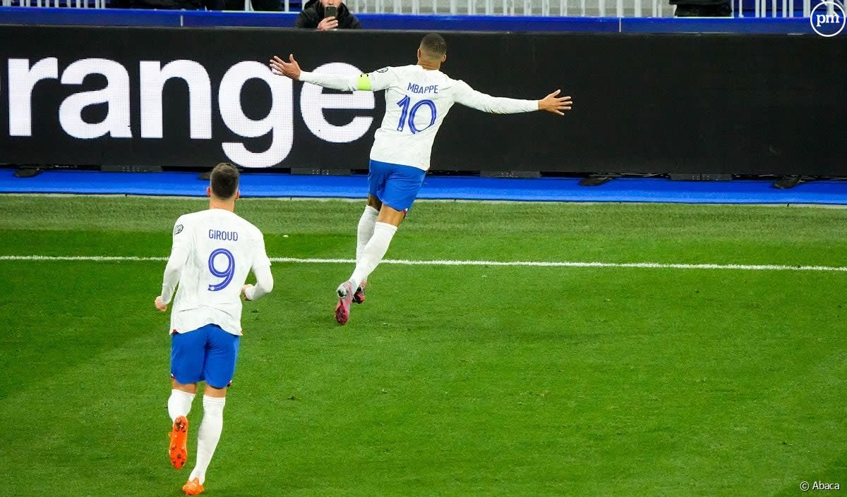 Olivier Giroud et Kylian Mbappé - Abaca