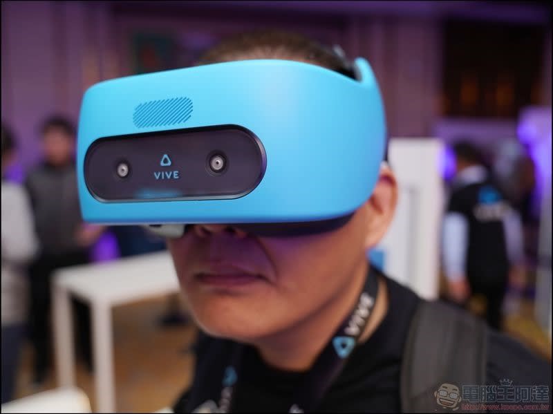 Vive Focus 動手玩 免插線、不需電腦、無限空間的 VR 體驗