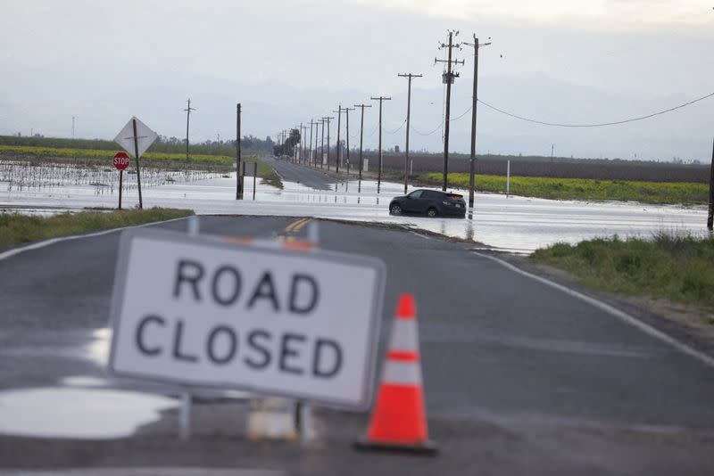 Late Spring weather systems affect both US coasts