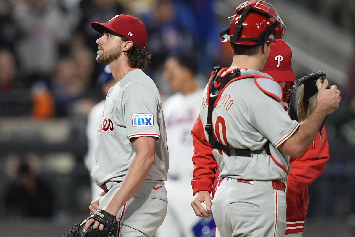 Phillies one loss from elimination after losing 7-2 in the NL Division Series to the Mets