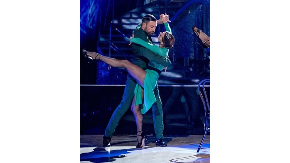 giovanni pernice dancing jowita