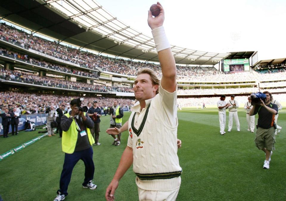 Warne saluda al MCG luego de su último Test en su campo local (AFP vía Getty Images)