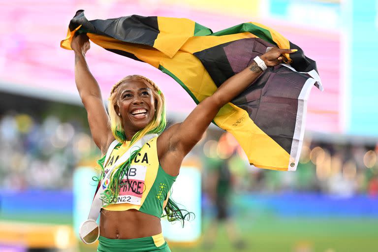 Shelly-Ann Fraser-Pryce es la dueña del atletismo mundial, la reina de la velocidad