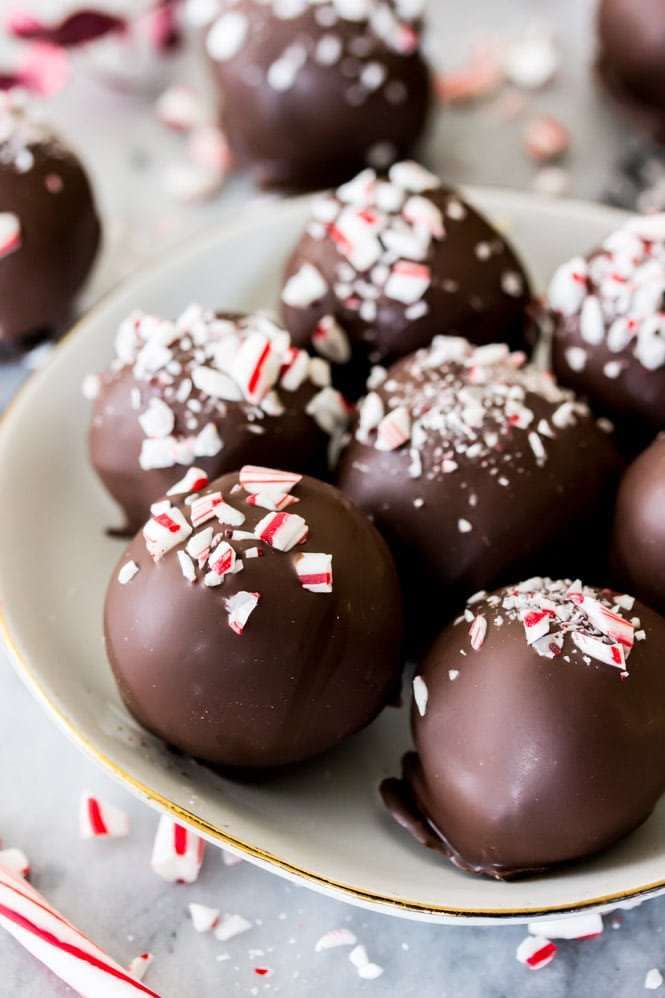 Peppermint Oreo Truffles