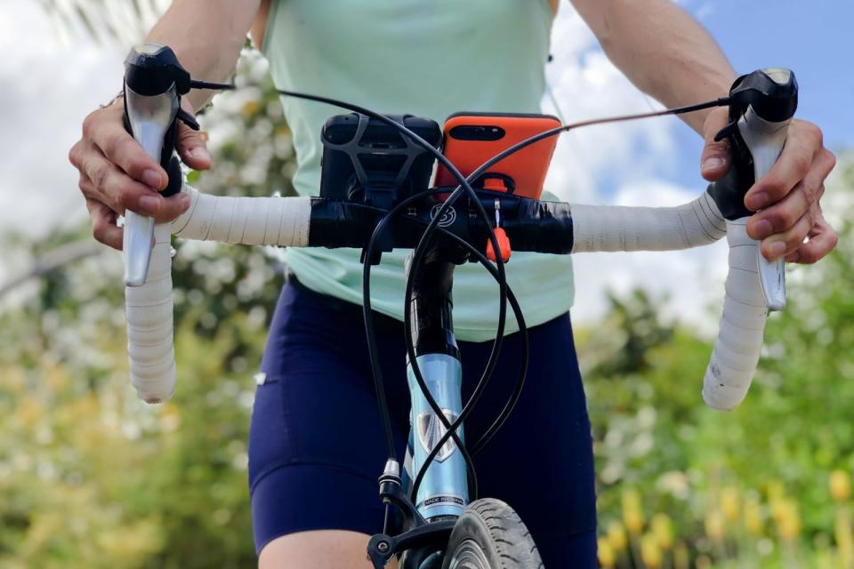 iPhone bike mount