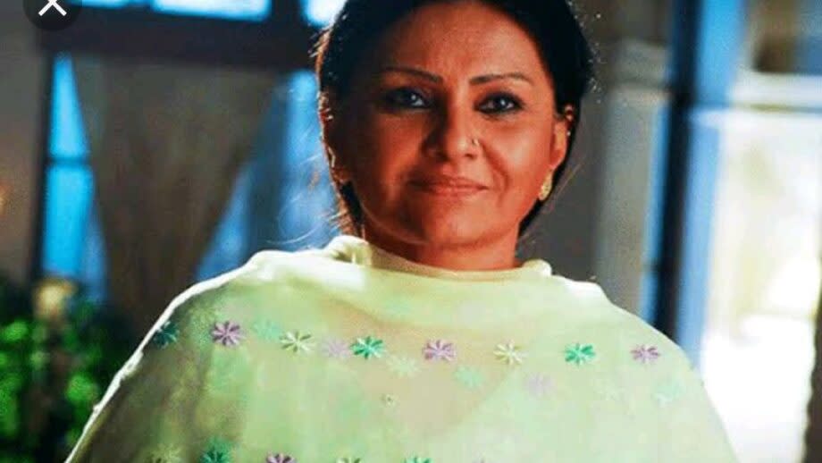 Vidya Sinha in 'Kullfi Kumarr Bajewala'