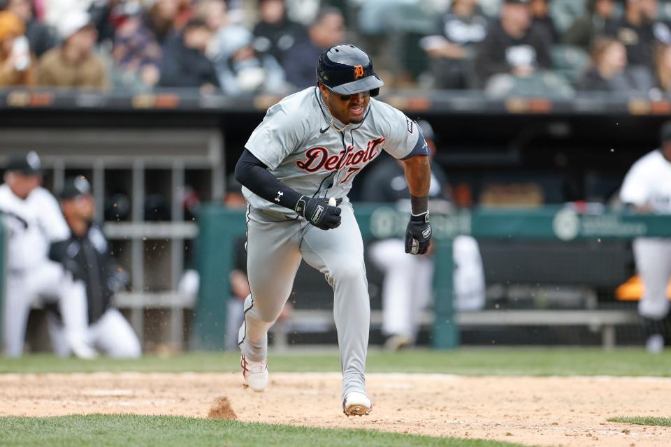 Detroit Tigers second baseman Andy Ibanez runs to first base after hitting an RBI single against the Chicago White Sox during the ninth inning at Guaranteed Rate Field in Chicago on Sunday, March 31, 2024.