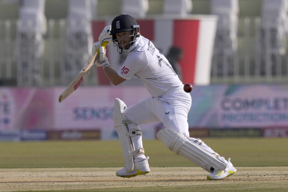 England's Ben Duckett bats during the first day of the first cricket test match between Pakistan and England, in Rawalpindi, Pakistan, Dec. 1, 2022. (AP Photo/Anjum Naveed)