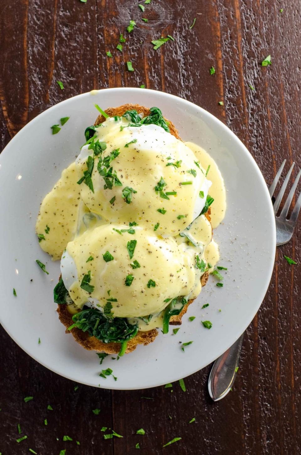 <strong>Get the <a href="https://umamigirl.com/eggs-florentine-recipe-carluccios-london/" target="_blank">Eggs Florentine, Carluccio's London Style</a> recipe from Umami Girl</strong>