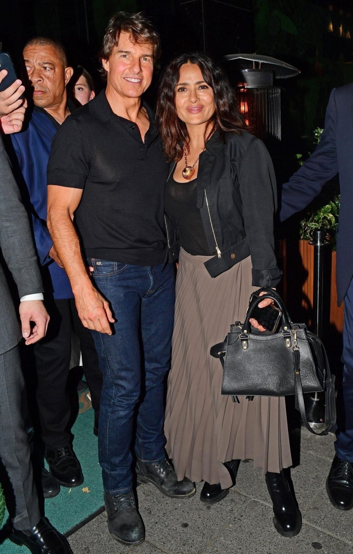 London, UNITED KINGDOM - *EXCLUSIVE* Tom Cruise, Salma Hayek & husband Francois Henri Pinault are spotted leaving dinner at the AMAZONICO restaurant in Central London. The movie megastar & his famous friends spent 3 hours inside the venue arriving at 8 pm & leaving at 11 pm with a few punters waiting outside to get a glimpse of the celebs. Pictured: Tom Cruise , Salma Hayek & Francois Henri Pinault BACKGRID USA 16 JULY 2022 USA: +1 310 798 9111 / usasales@backgrid.com UK: +44 208 344 2007 / uksales@backgrid.com *UK Clients - Pictures Containing Children Please Pixelate Face Prior To Publication*