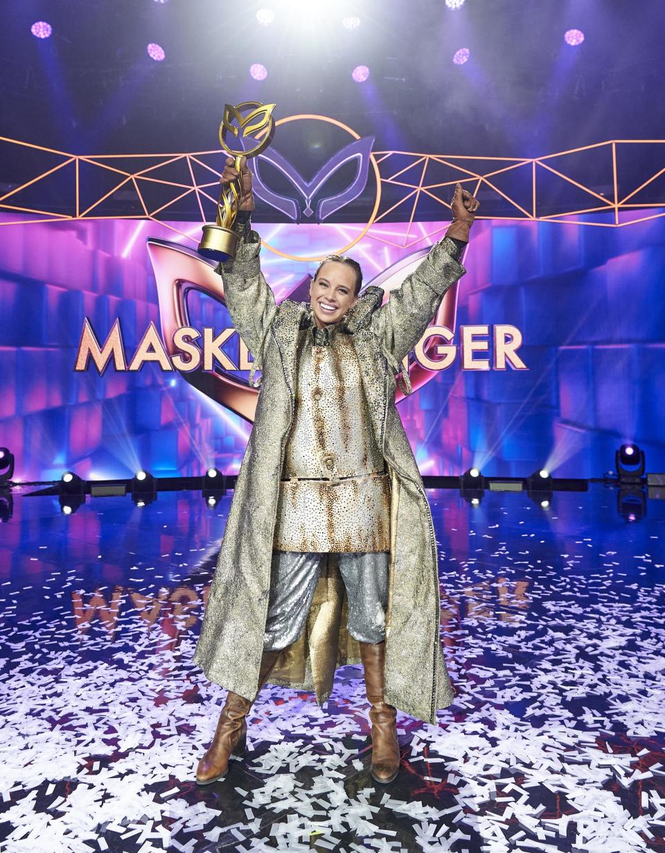 Bonnie Anderson wins Masked Singer 2020 Bushranger crowned