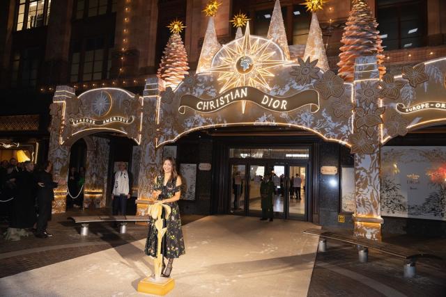 Tennis ace Emma Raducanu switches on Harrods Dior Christmas lights