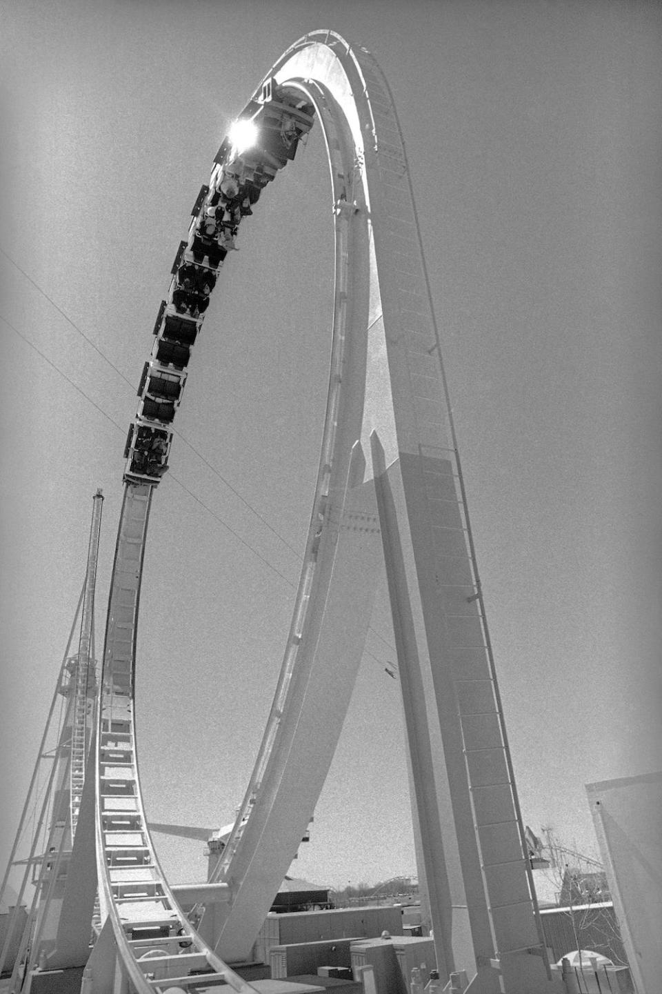 Vintage Amusement Park Photos AP00025