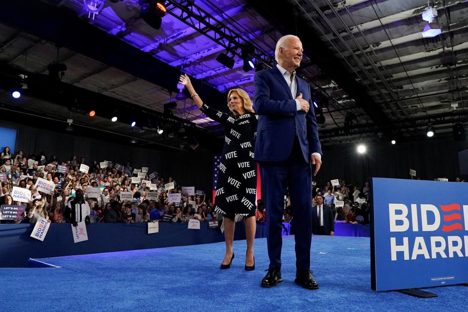 U.S. President Joe Biden and first lady Jill Biden gesture as they leave the stage during a campaign rally in Raleigh, North Carolina, U.S., June 28, 2024. REUTERS/Elizabeth Frantz