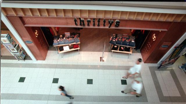 All the Stores You Loved in the '90s That No Longer Exist