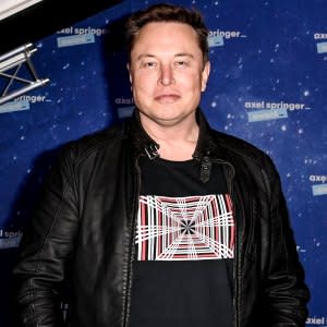 Elon Musk Seemingly Confirms Birth of Twins