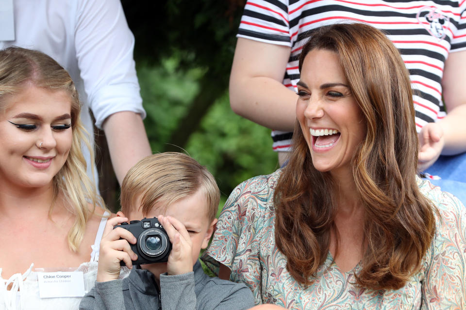 Ein echter Fotograf legt seine Kamera nie aus der Hand (Bild: Getty Images)