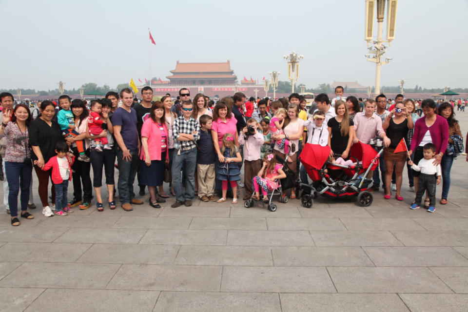 19 Kids and Counting: Duggars Do Asia