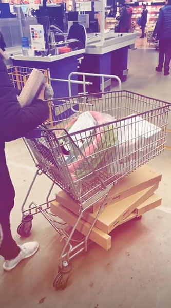 aljaz-baby-shopping-3