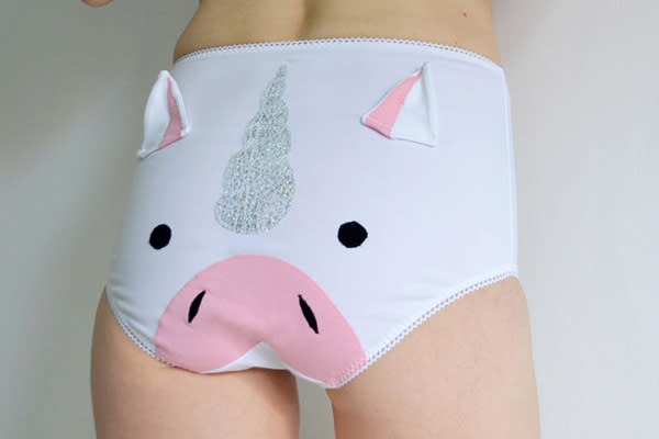 Panties de unicornio sencillas. Foto: knickerocker.etsy.com