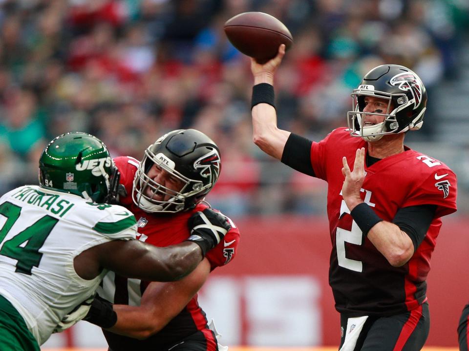 Matt Ryan makes a throw against the New York Jets.