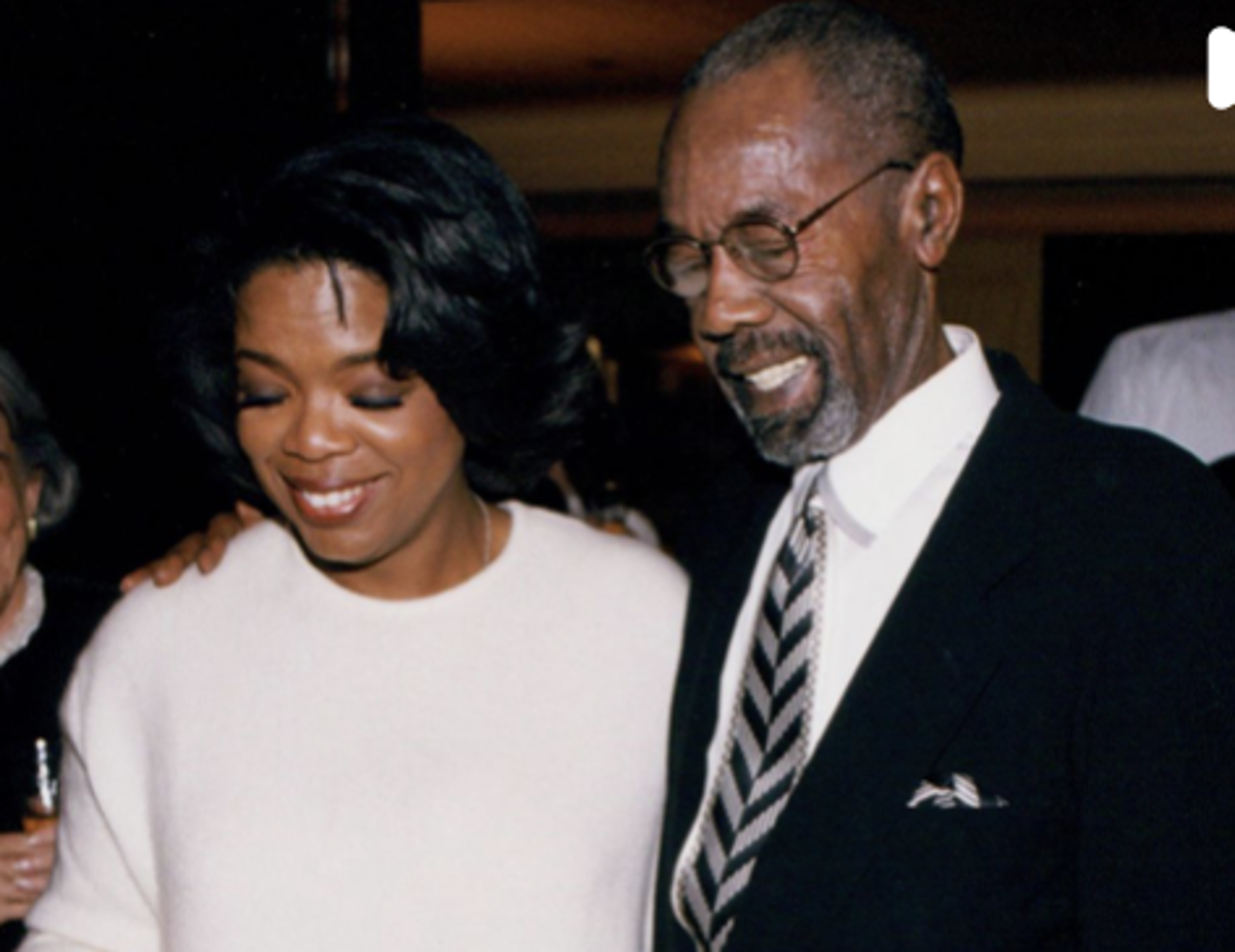 Oprah Winfrey with her father Vernon (Instagram/OprahWinfrey)