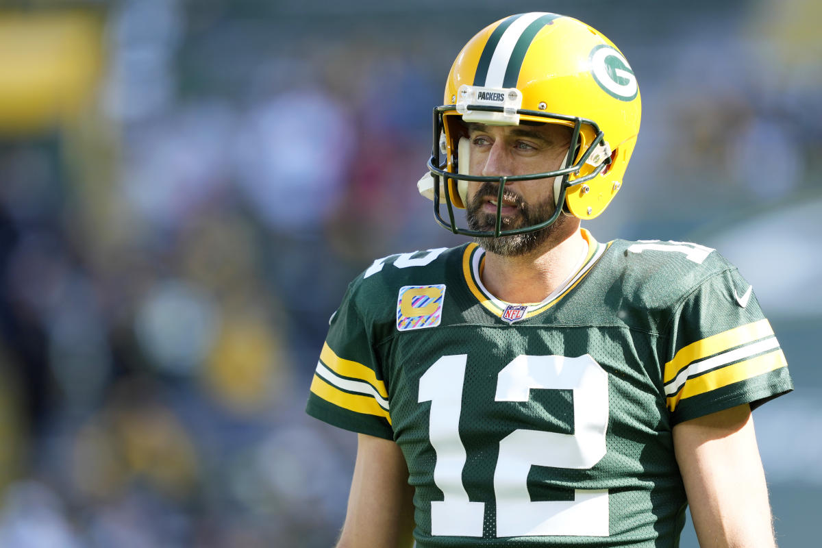 NFL rumors: Packers' Aaron Rodgers worth 'Day 2 pick' to rivals