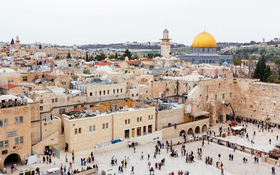 Jerusalem skyline with Western Wall and Dome of Rock, Israel - Alexander Spatari/Moment RF