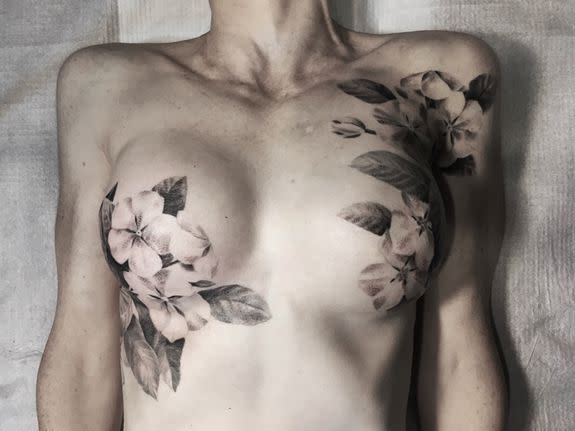Argentine tattoo artist helps women embrace their scars - Medill Reports  Chicago
