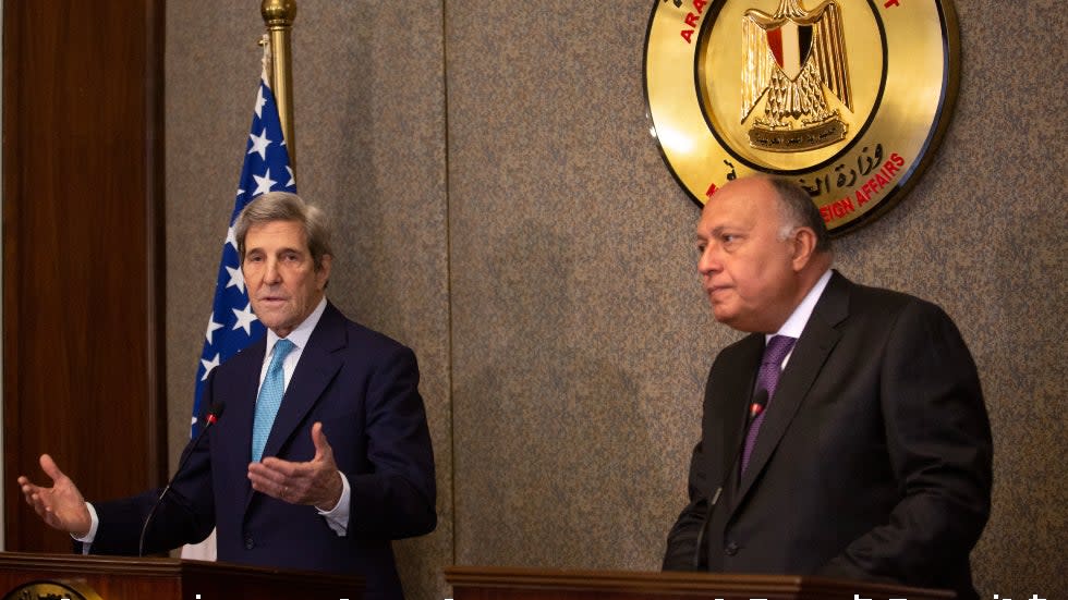 U.S. climate envoy John Kerry visits Egypt