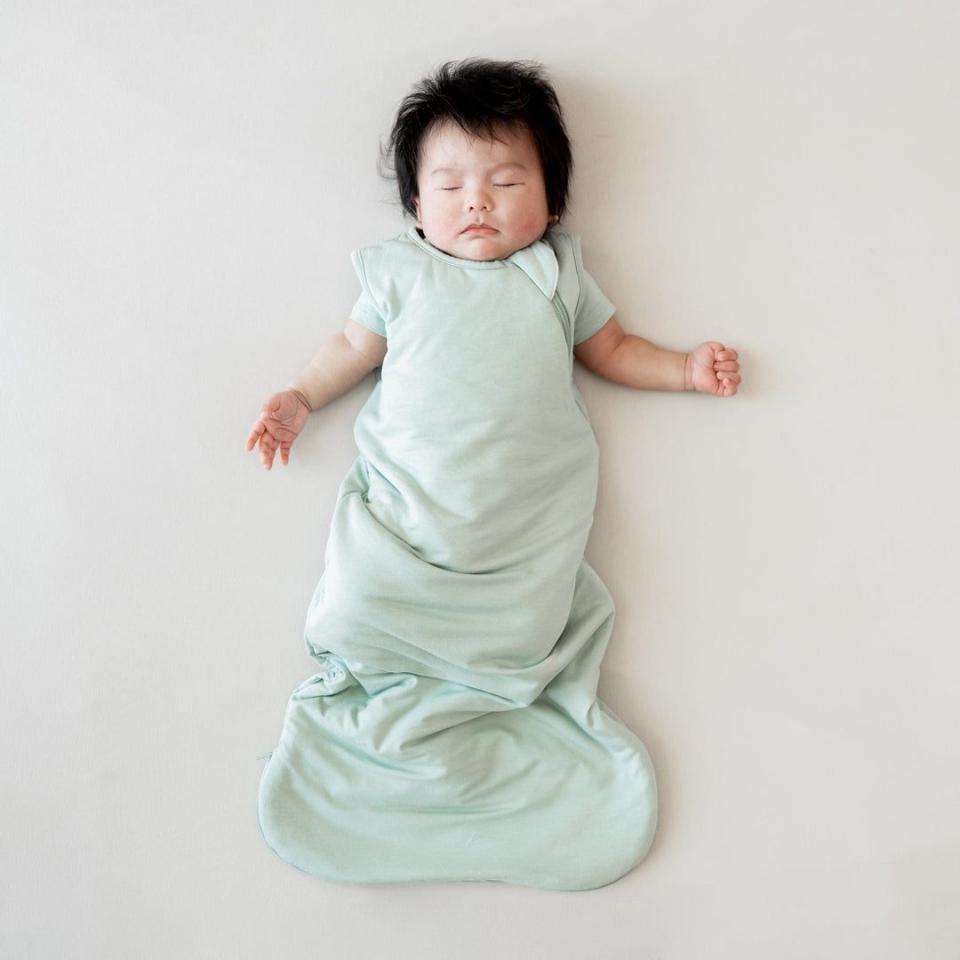 15) Sleep Bag