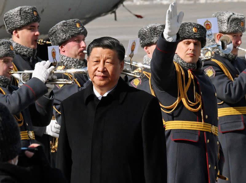 El presidente chino Xi Jinping llega a Moscú