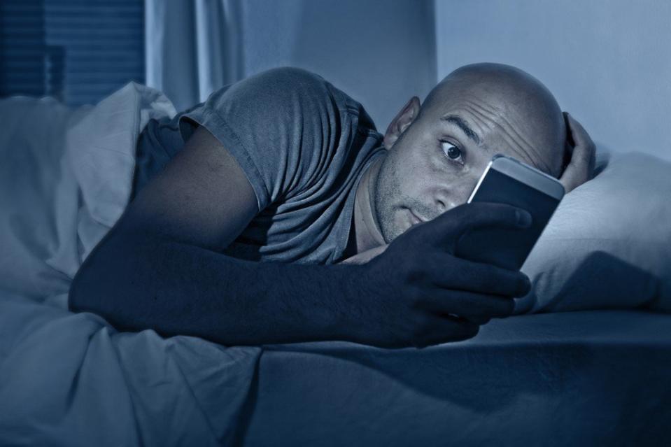 Both kids and adults are guilty of keeping their electronic devices within arm's reach while they're in bed, increasing their tendency to sit late into the night before glowing screens. People who spent huge chunks of time parked in front of phones and tablets are less likely to get the required amount of rest, which can lead to obesity, headaches and eyesight issues.