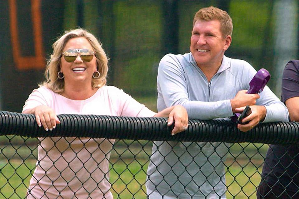 CHRISLEY KNOWS BEST -- "Odd Savannah Out" Episode 816 -- Pictured in this screengrab: (l-r) Julie Chrisley, Todd Chrisley, Chase Chrisley -- (Photo by: USA Network/NBCU Photo Bank via Getty Images)