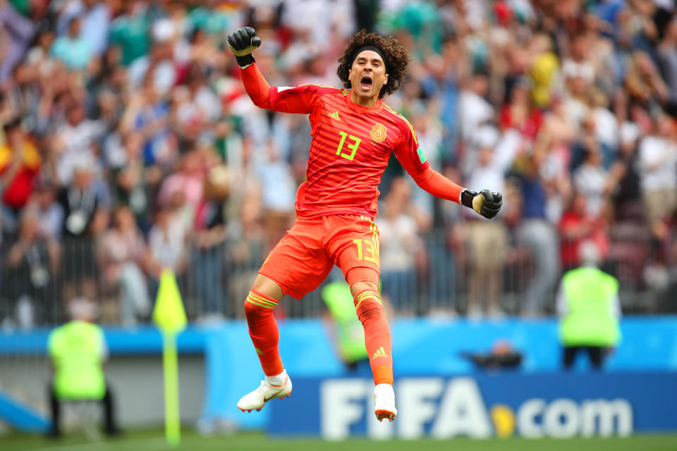 <p>Guillermo Ochoa of Mexico celebrates after Hirving Lozano scored a goal to make it 0-1 during the 2018 FIFA World Cup Russia group F match between Germany and Mexico at Luzhniki Stadium on June 17, 2018 in Moscow, Russia. (Photo by Robbie Jay Barratt – AMA/Getty Images) </p>