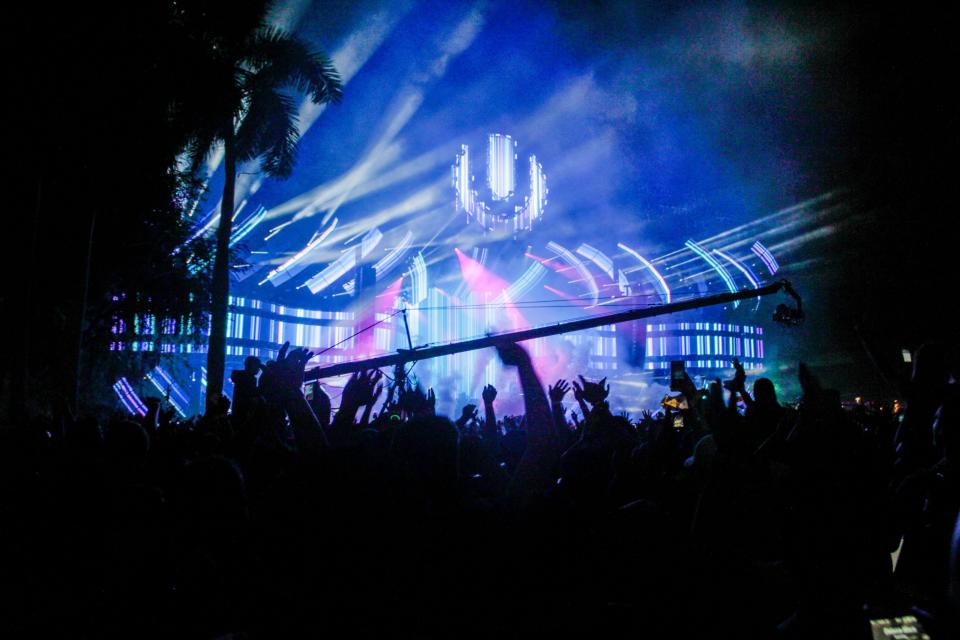 <p>Ultra Music Festival – Día 1. Crédito: Migue León http://instagram.com/miguesphotobook </p>