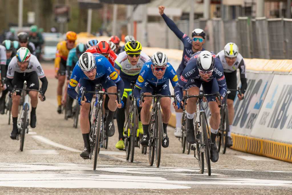  Mark Cavendish is out-paced by Jasper Philipsen in Scheldeprijs 2021 