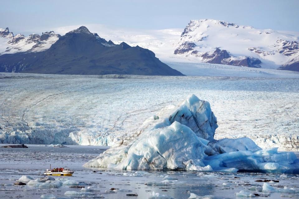 Scientists reveal anxiety and scepticism about global action on climate change (Owen Humphreys/PA) (PA Archive)