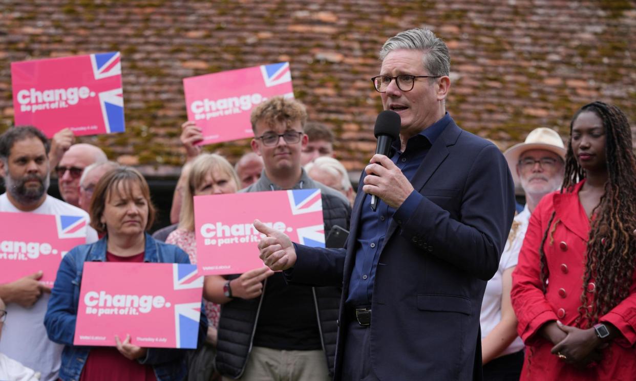 <span>Keir Starmer in the constituency of Buckingham and Bletchley during a tour through formerly safe Conservative heartlands on Monday.</span><span>Photograph: Kin Cheung/AP</span>