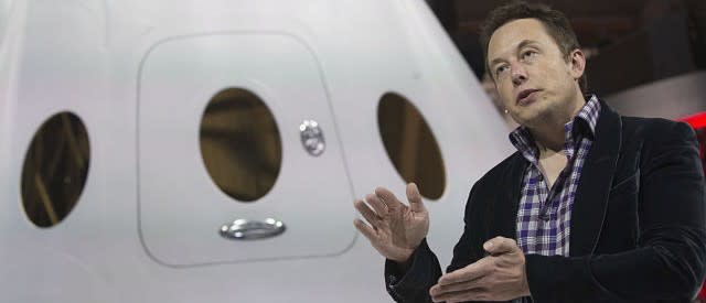 Elon Musk Wants Planes To Be Electric, Take Off And Land Vertically [VIDEO]