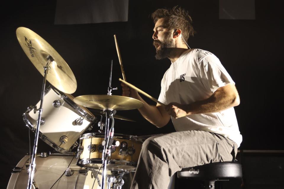 Chris Tomson