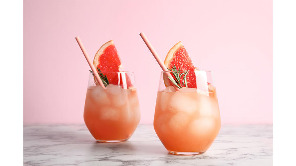 Grapefruit Crush Spritzer Drink