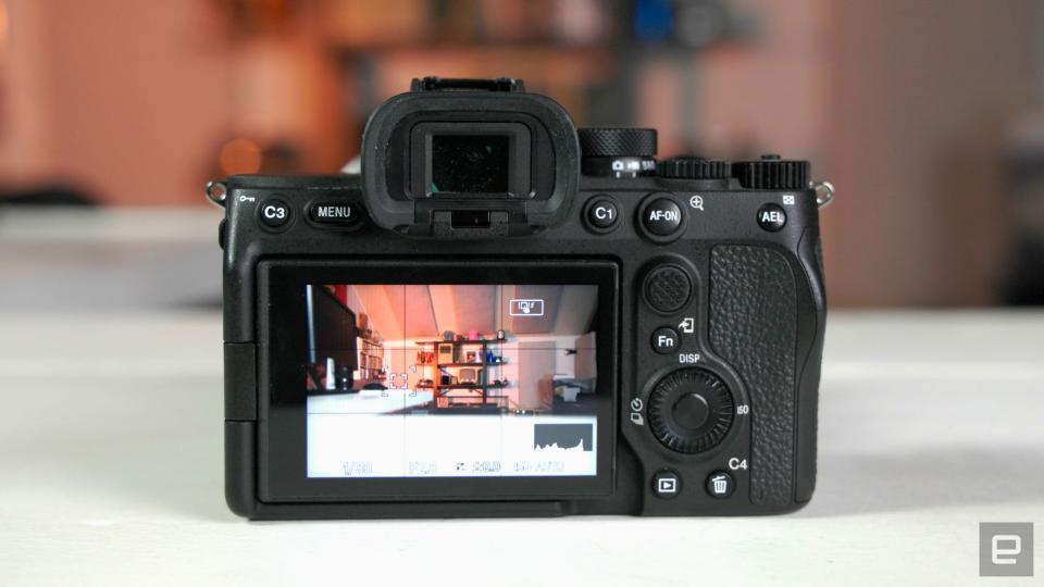 <p>Sony A7 IV full-frame mirrorless camera review</p>
