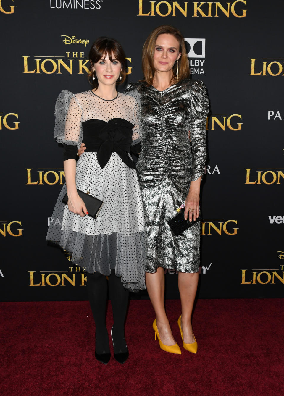 Zooey and Emily Deschanel