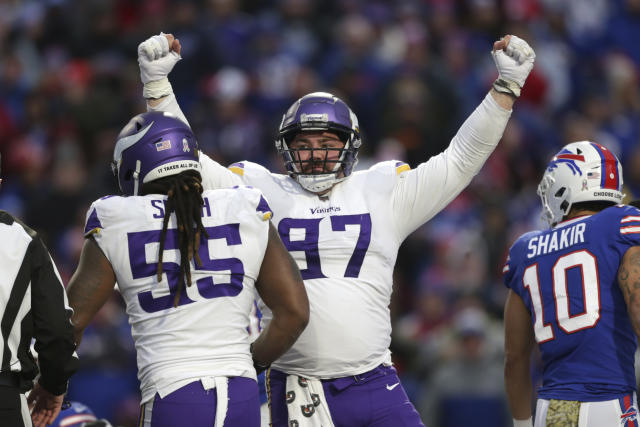 What happened between Josh Allen and Mitch Morse on Bills' botched snap vs.  Vikings? 