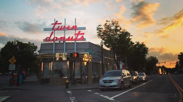 Retro sign outside of restaurant 